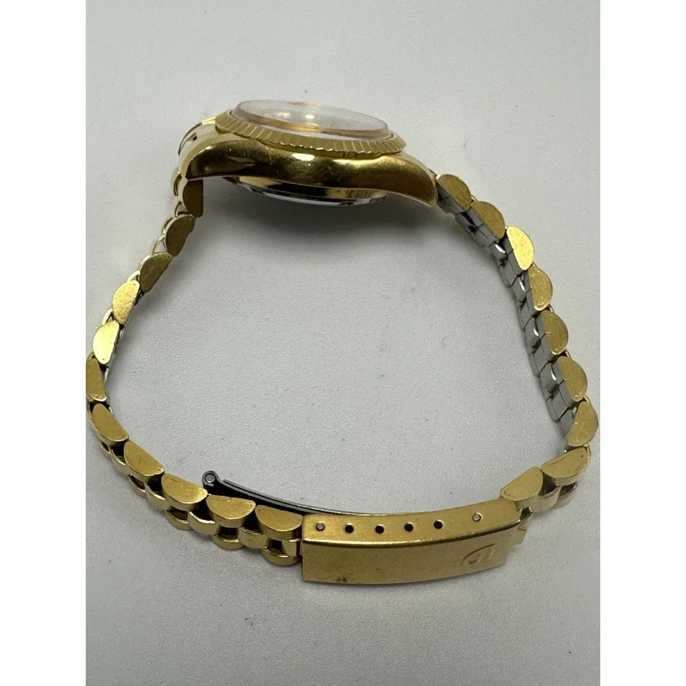 Gruen 321-2015‎ Ladies Watch New Battery 26MM 6.75
